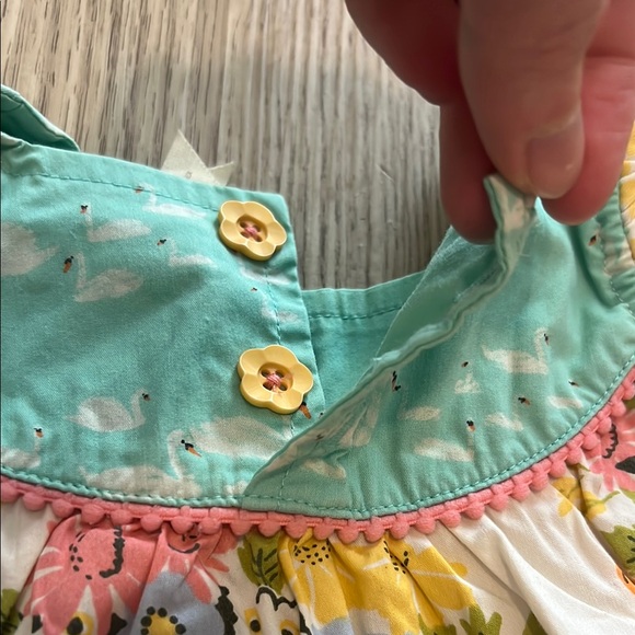 Matilda Jane 6-12 Month Floral Baby Top with Ruffle Hem - Picture 7 of 7